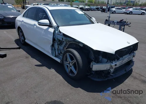 2017 Mercedes-Benz E 300 from USA, damaged, VIN WDDZF4JB2HA172846